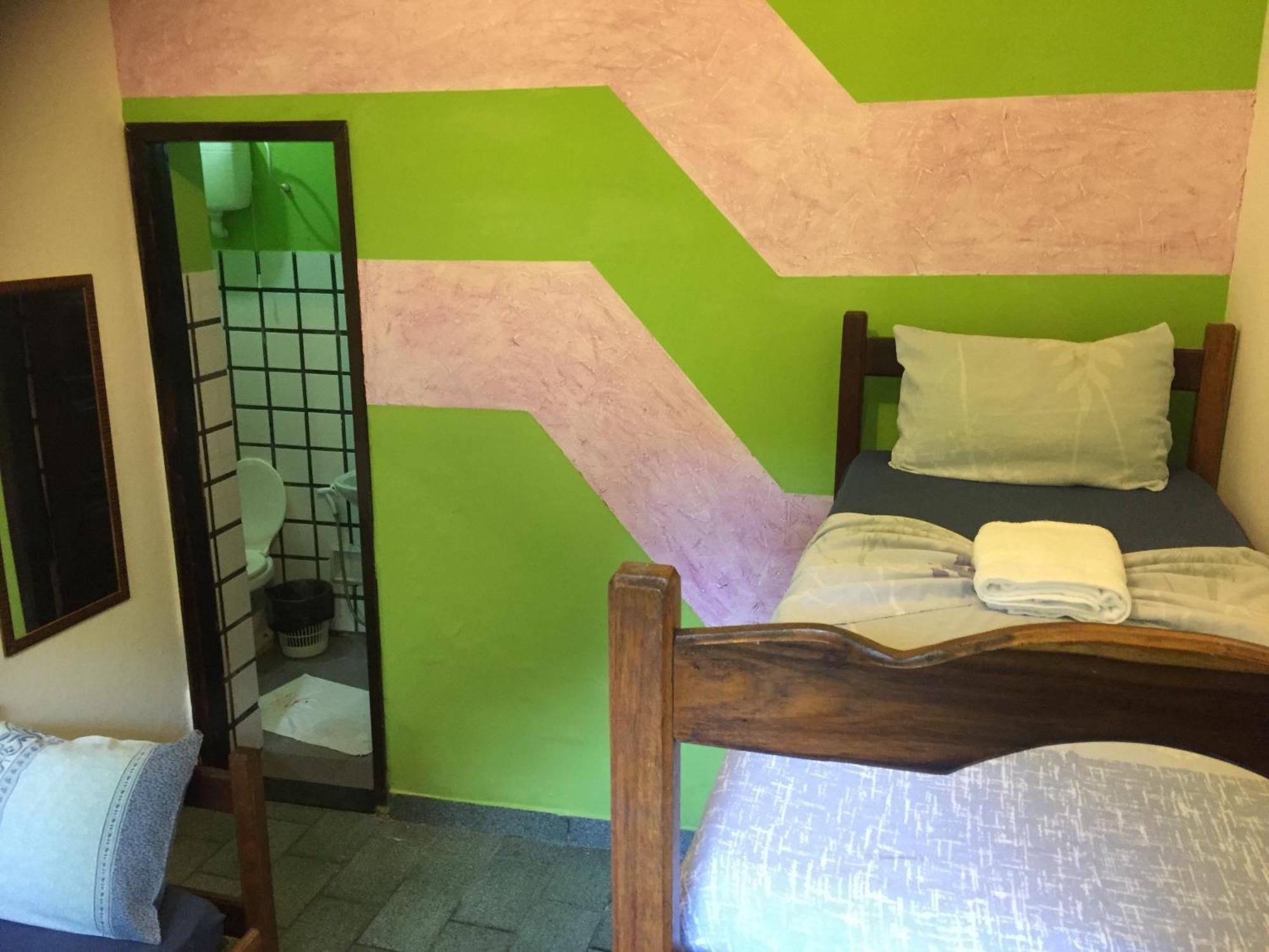 Papagaio Hostel & Pousada มอร์โฮเจอเซาเปาลู ภายนอก รูปภาพ