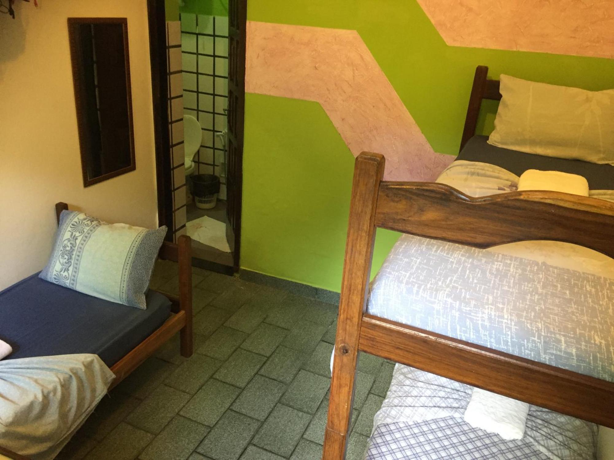 Papagaio Hostel & Pousada มอร์โฮเจอเซาเปาลู ภายนอก รูปภาพ