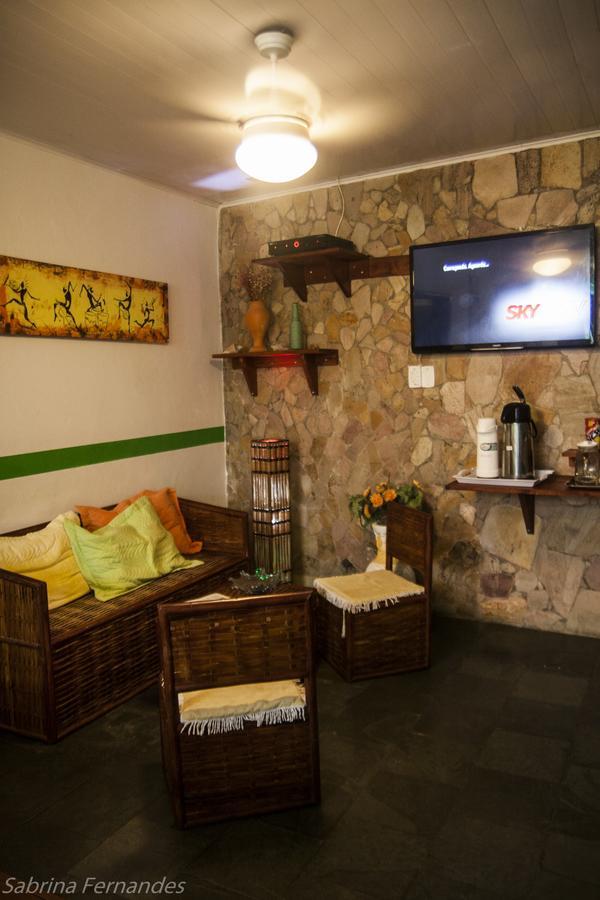 Papagaio Hostel & Pousada มอร์โฮเจอเซาเปาลู ภายนอก รูปภาพ