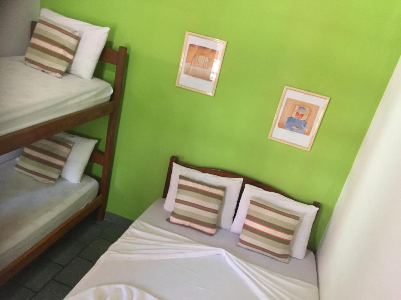 Papagaio Hostel & Pousada มอร์โฮเจอเซาเปาลู ภายนอก รูปภาพ